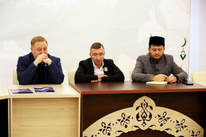В Кемерово прошло заседание круглого стола, посвященное гармонизации межконфессиональных и межнациональных отношений