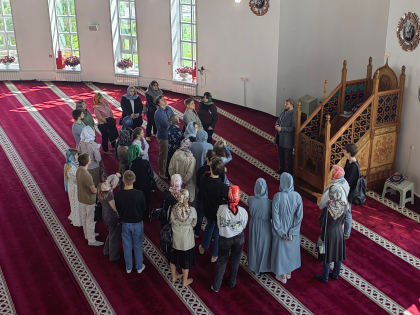 Встречи в мечетях Кемерова и Новокузнецка: общение педагогов и имамов